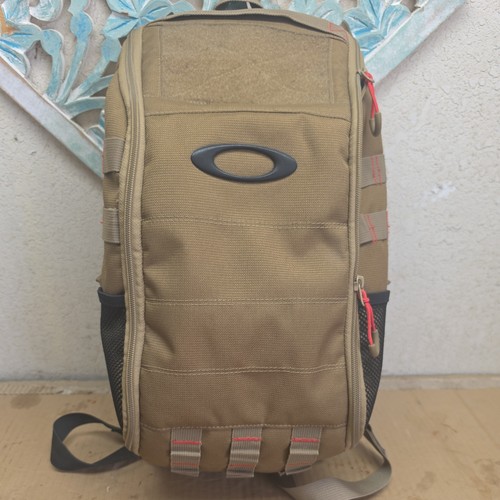 Oakley extractor sling pack - extractor,