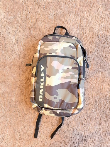 Oakley camo backpack - oakley,